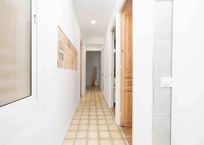 Apartamento Moderno En Sant Antoni Barcelona
